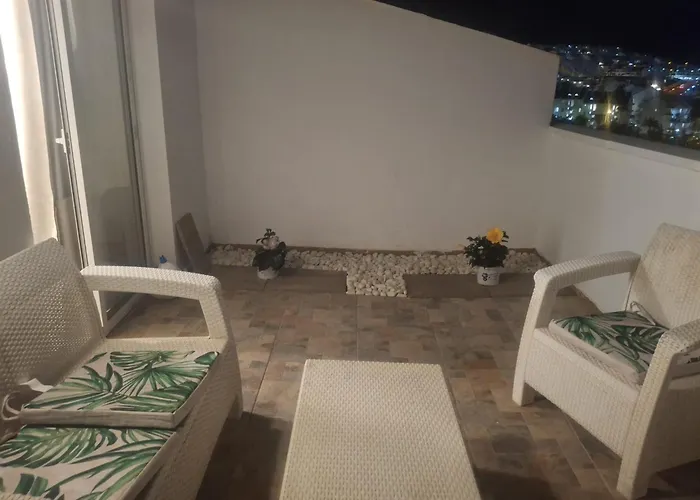 Апартаменты Cristianos Penthouse Арона