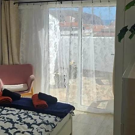 Cristianos Penthouse * 아로나