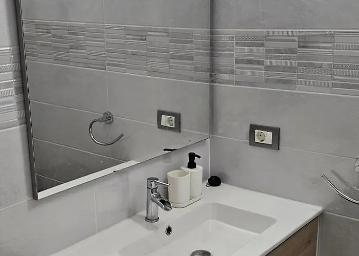 Cristianos Penthouse ארונה